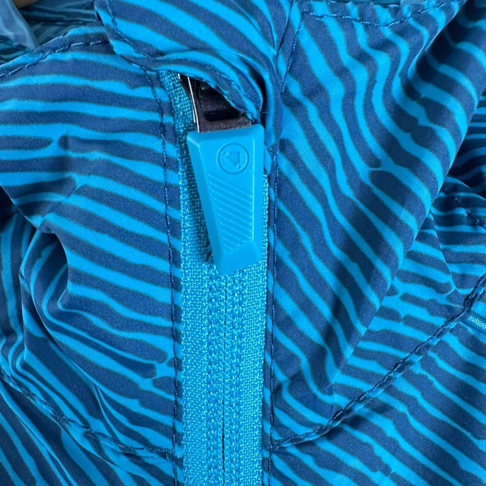 Endura Hummvee WP‎ Shell Jacket Hooded Lightweight Rain Wind Size M
